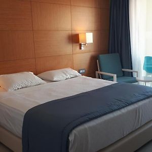 Superior Double or Twin Room Sea View